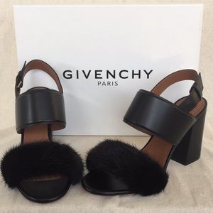 🆕NWT ♥️GIVENCHY Genuine Mink Flared Heel Sandal♥️